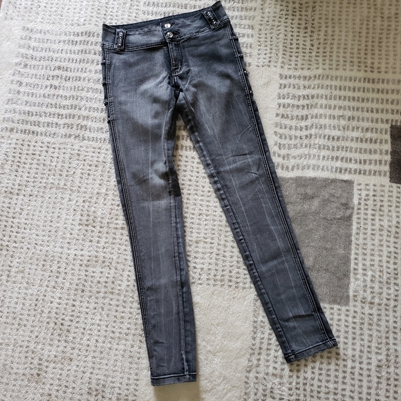 👖 Jeans - Picture 1 of 5